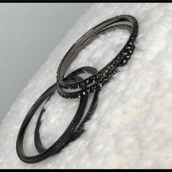 Bracelets. All different. Total of 17 - Picture 2 of 6